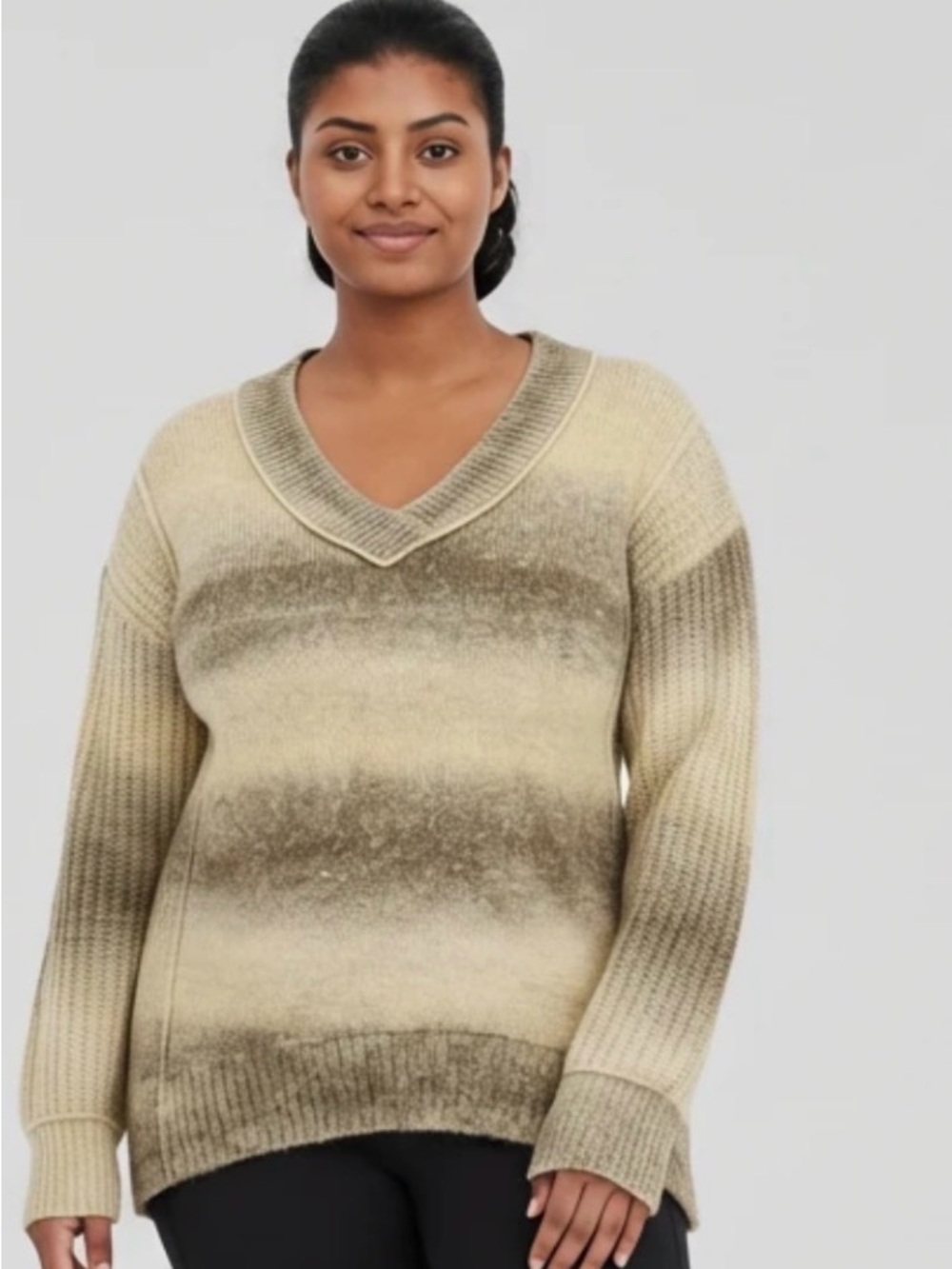 SO Ombre V-Neck Sweater in Cream and Brown